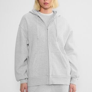 Aritzia TNA zip hoodie size S